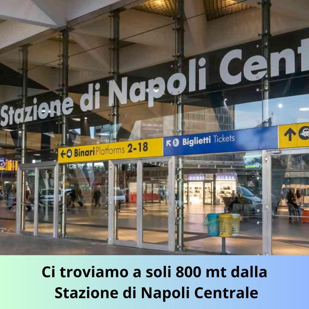 B&B Piccolo Lucio Napoli Bagian luar foto