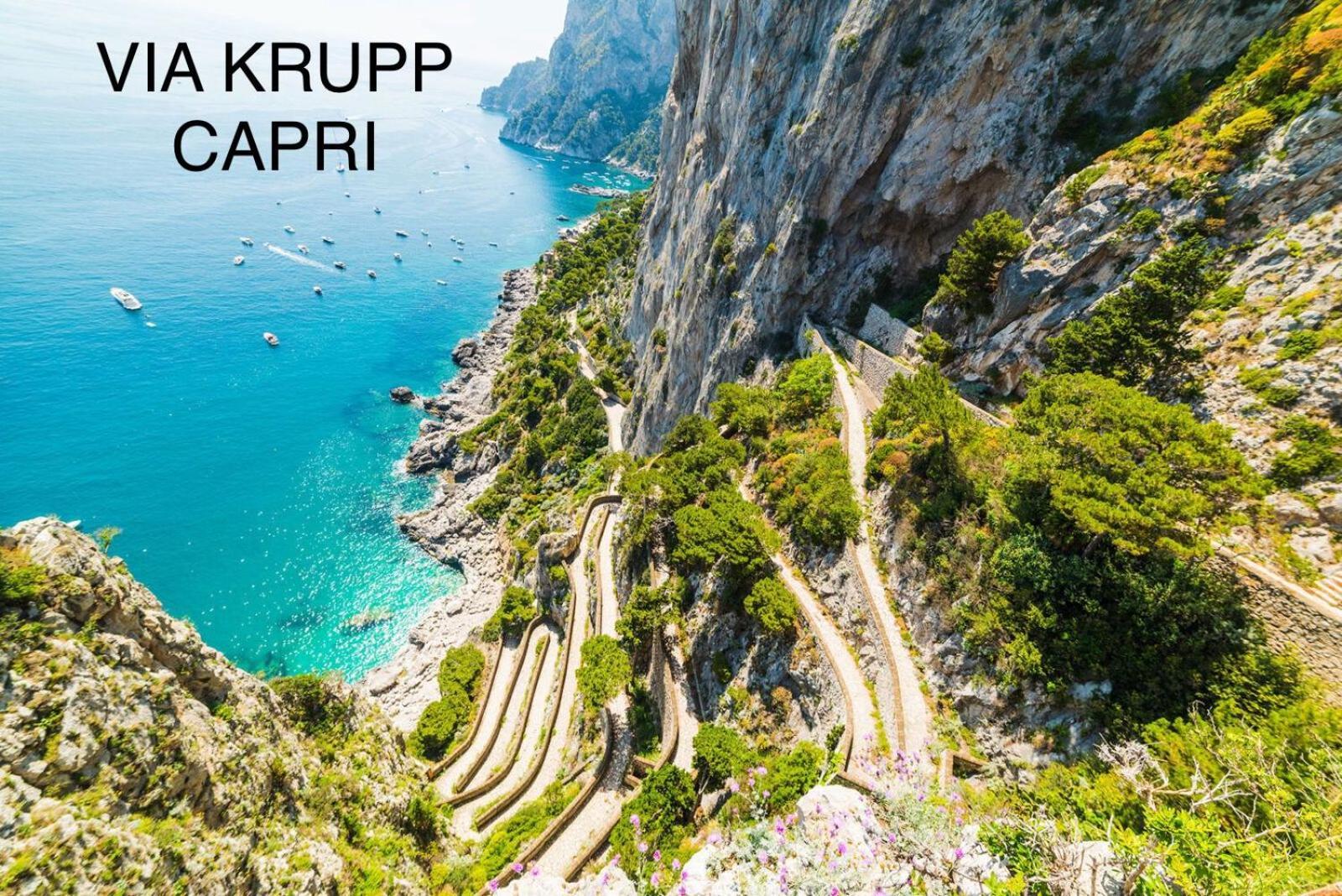B&B Piccolo Lucio Napoli Bagian luar foto